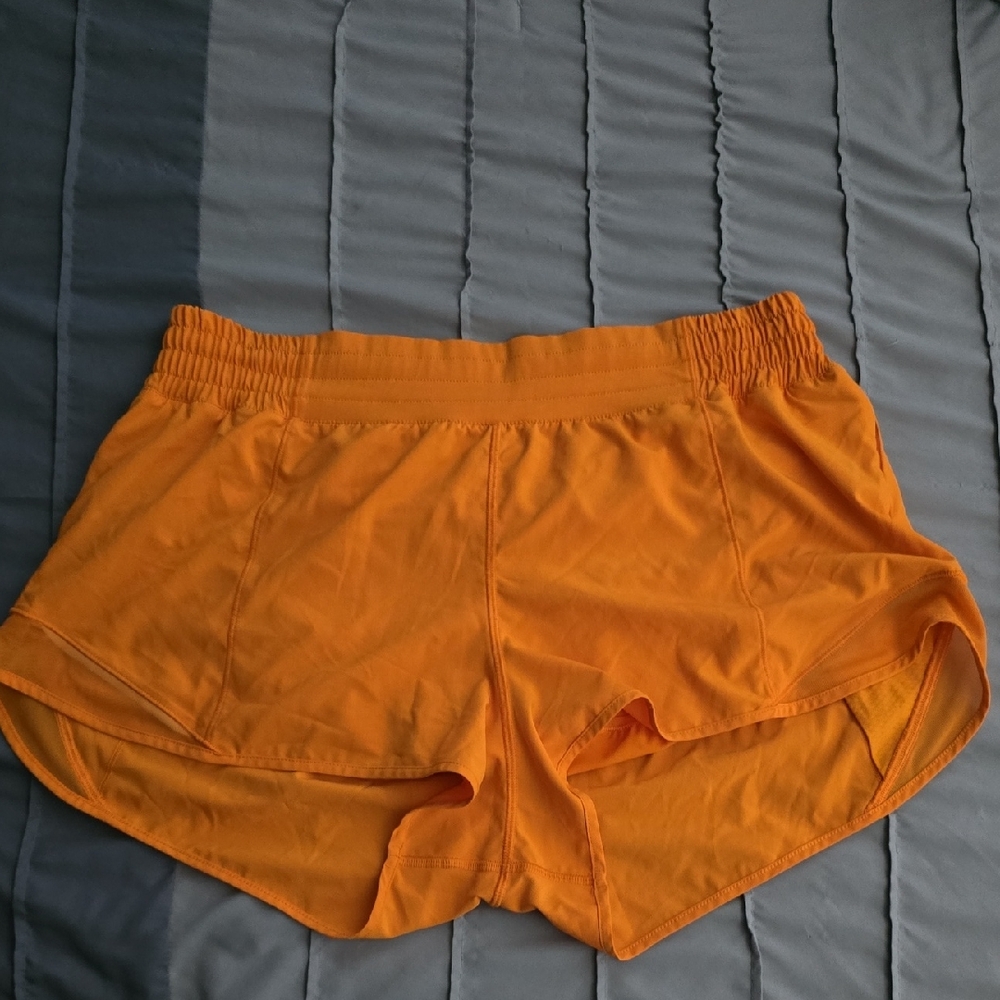 Lululemon Hottie Hot High Rise 2.5in - Size 12 - Lit Orange